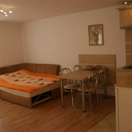 Quarto em Acomodações Particulares Sara *