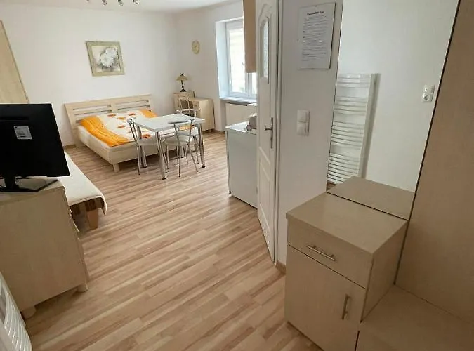 Sara Homestay szállás *